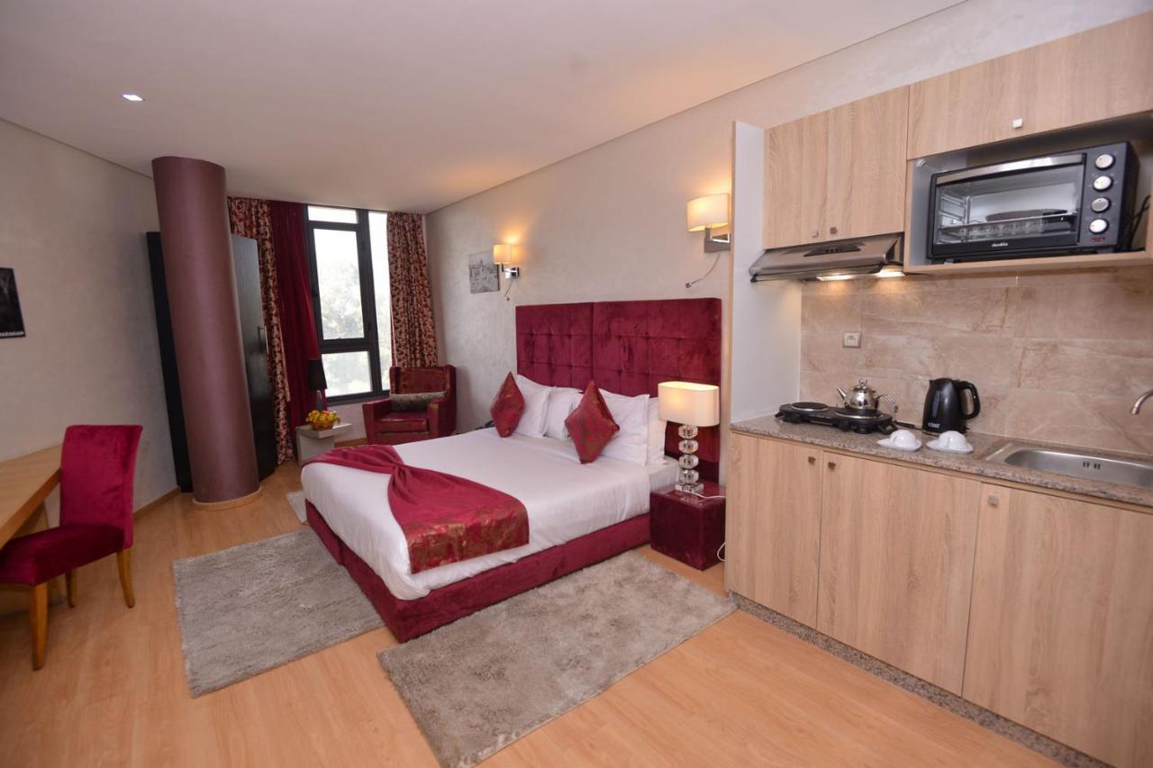 Le 135 Hôtel Casablanca Exterior foto