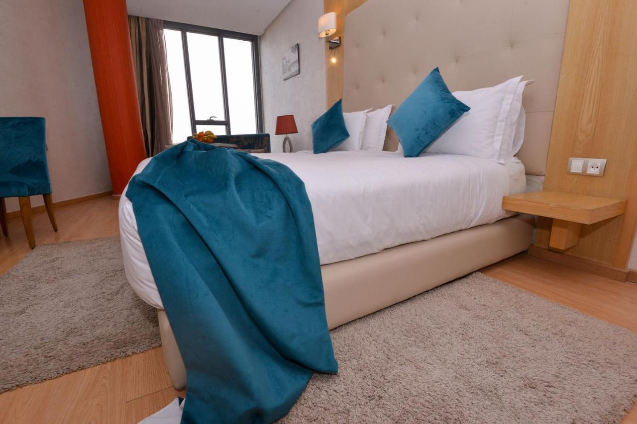 Le 135 Hôtel Casablanca Exterior foto