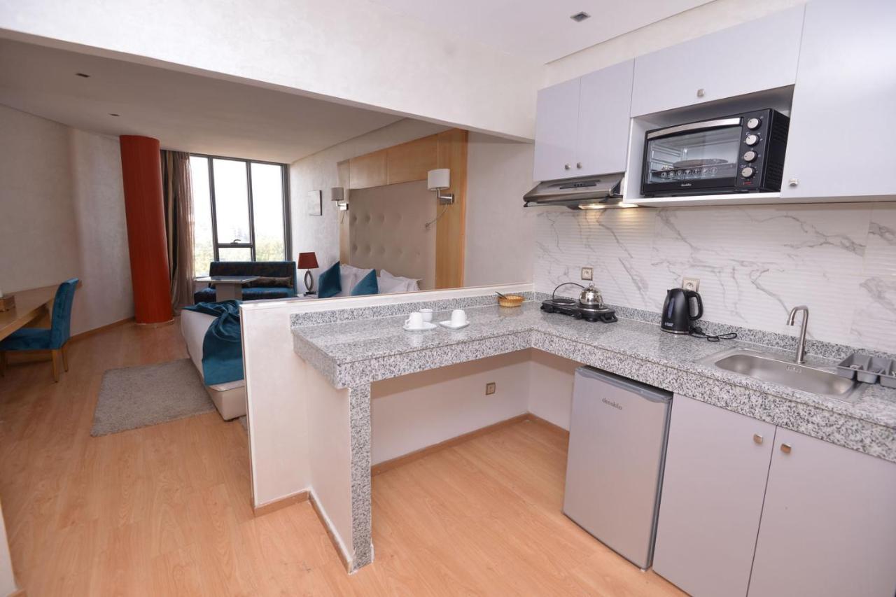 Le 135 Hôtel Casablanca Exterior foto